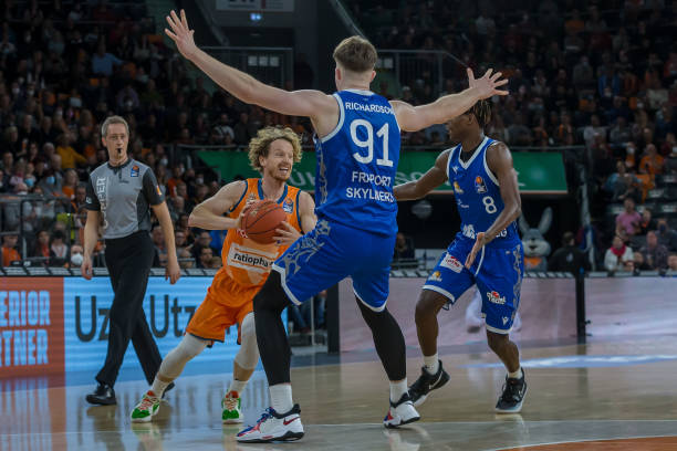 这项运动以 这项运动以